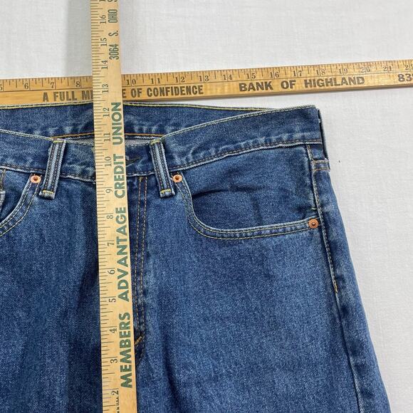 Levi's 505 Jeans Straight Leg Medium Wash size 34 x 29 Classic Red Tab - Picture 7 of 8